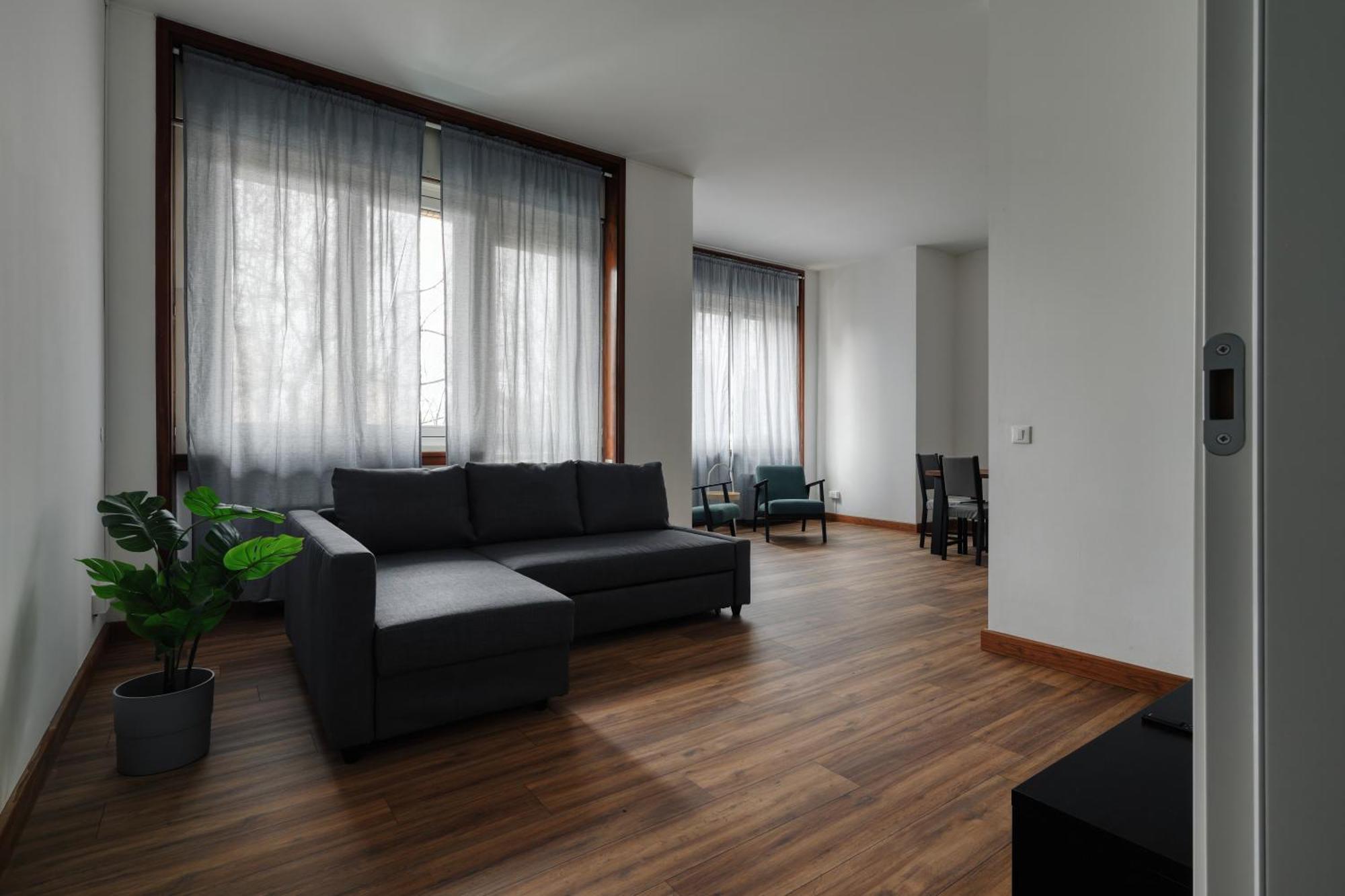 Joivy Chic 3-Bed Flat Near Colonne Di San Lorenzo Milan Exterior photo