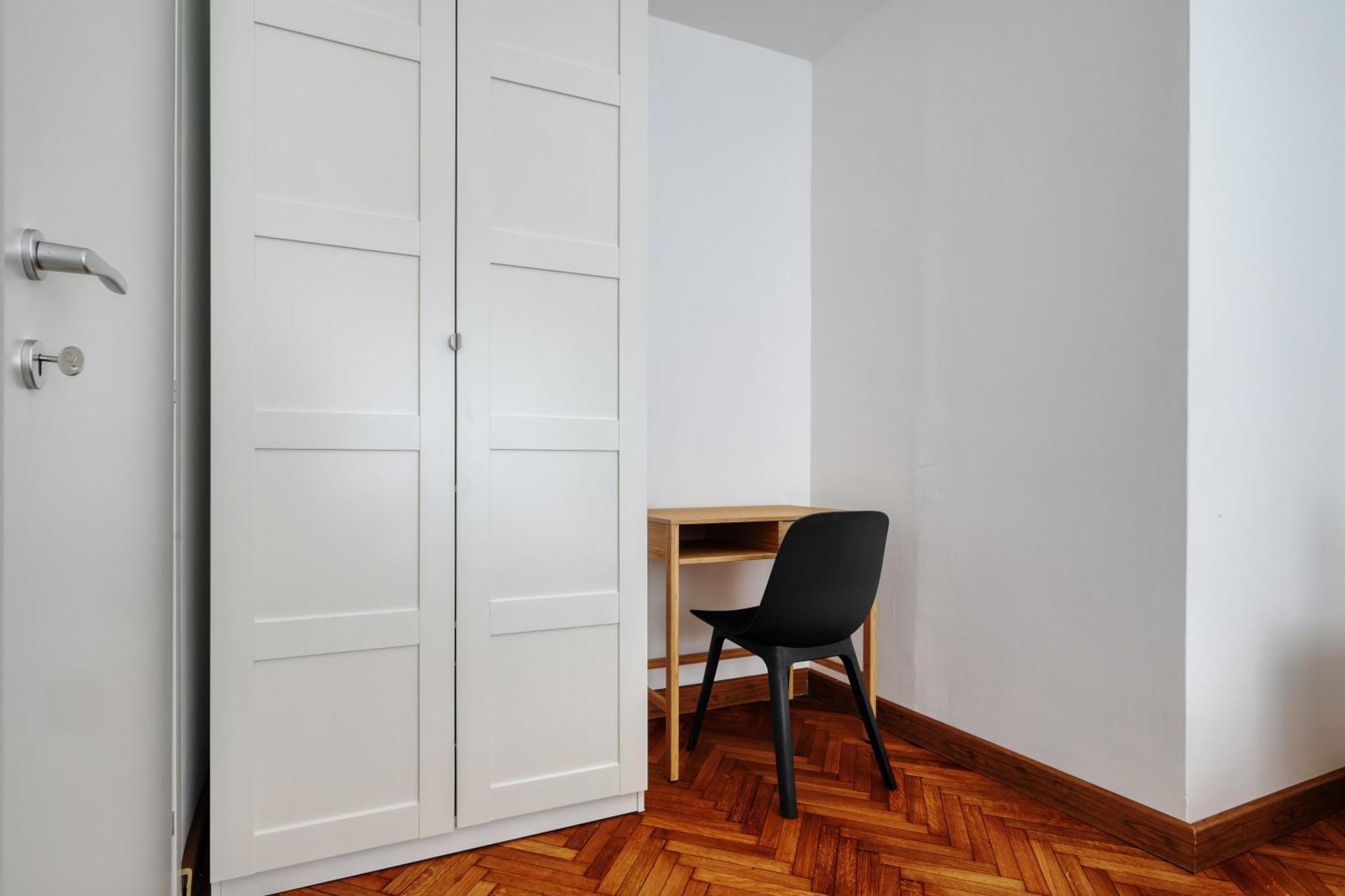 Joivy Chic 3-Bed Flat Near Colonne Di San Lorenzo Milan Exterior photo